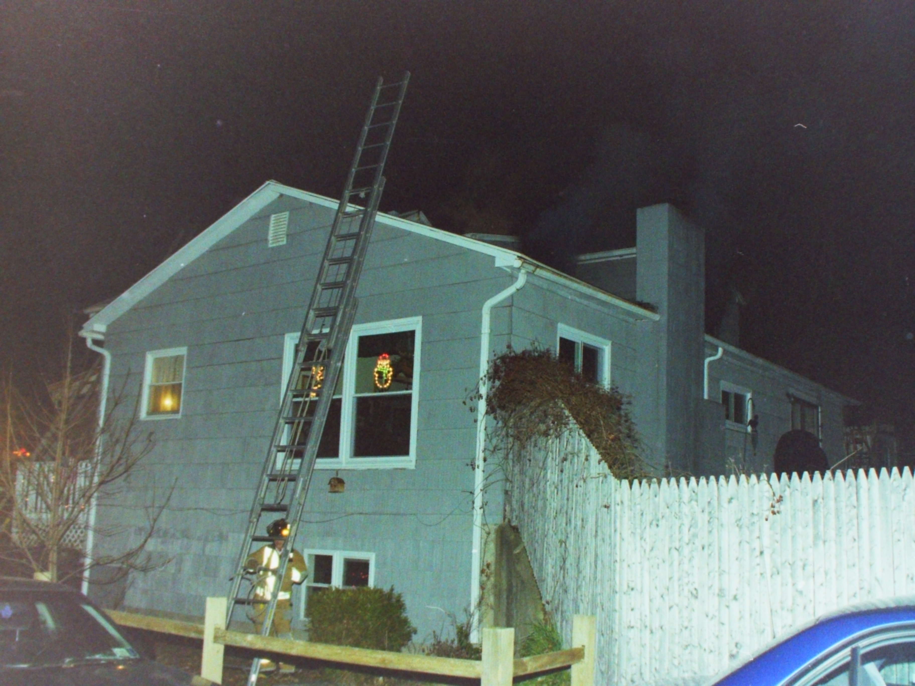 12-23-01  Response - House Fire Smith Drive